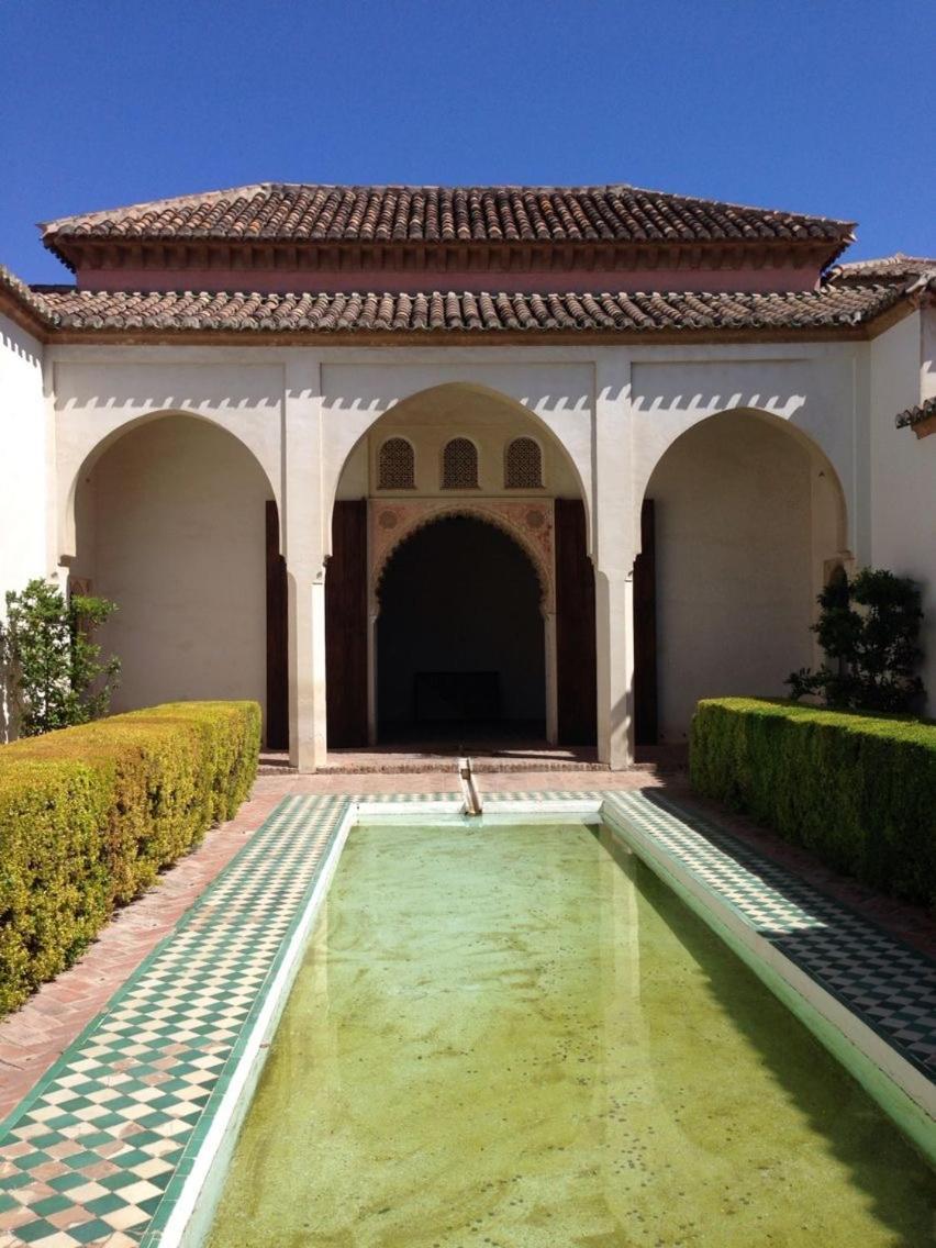 말라가 La Bella Escondida Piscina Campo De Golf Solarium Y Parking En Centro Historico 아파트 외부 사진